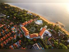 
      
      InterContinental Bali Sanur Resort: Beachfront Luxury
      
      