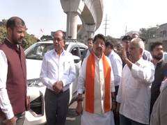 
      
      MP Minister Vijayvargiya inspects ongoing metro work in Indore
      
      