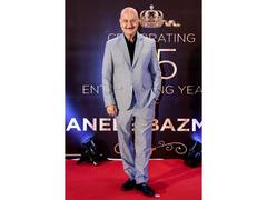 
      
      Anupam Kher expresses 