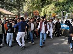 
      
      Youth Congress stages ‘Raj Bhawan Gherao’ in Shimla
      
      