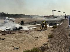 
      
      Dubai emergency teams spring to work at IAF Tejas crash site
      
      