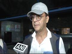 
      
      Vidhu Vinod Chopra on '1942: A Love Story' 
      
      