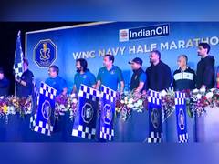 
      
      Riteish Deshmukh, Suniel Shetty flag off WNC Half Marathon 2025
      
      