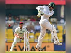 
      
      Muthusamy’s maiden Test ton help SA cross 400-run mark
      
      