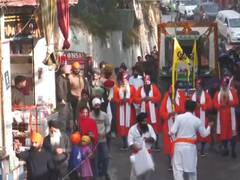 
      
      Devotees join 'Vishal Nagar Kirtan' in Poonch to mark 350th Shahe
      
      
