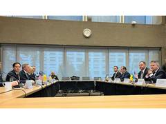 
      
      United States, Ukraine hold talks on peace framework in Geneva
      
      