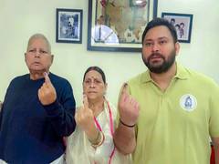 
      
      Former Bihar CM Rabri Devi moves plea for transfer of IRCTC case
      
      