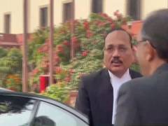 
      
      Former CJI Gavai leaves official car for successor on oath day
      
      