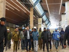 
      
      LG Kavinder Gupta reviews progress of eco-smart new airport termi
      
      