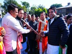 
      
      Uttarakhand CM Dhami meets sugarcane farmers in Haridwar
      
      