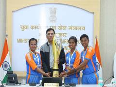 
      
      Mandaviya felicitates Blind T20 World Cup-winning Indian Team 
      
      