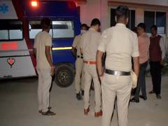 
      
      Karnataka: IAS officer Mahantesh Bilagi, 2 others die in Kalabura
      
      