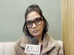 
      
      Neha Singh Rathore denies receiving police notice
      
      