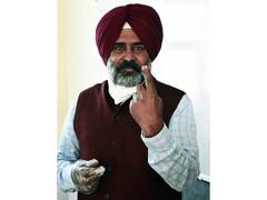 
      
      Congress' Pargat Singh accuses Punjab CM of misleading Public
      
      