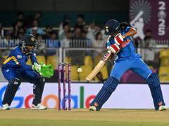 
      
      U19 sensation G Trisha, WC winner Pratika join UPW
      
      