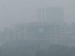 
      
      Maharashtra: Smog engulfs Mumbai as air quality worsens
      
      