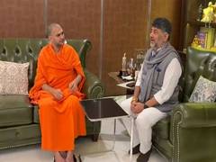 
      
      Nanjavadutha Swamiji supports DK Shivakumar for CM position
      
      