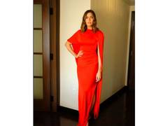 
      
      Mandy Moore reflects on losing home in LA wildfires
      
      