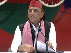
      
      Akhilesh Yadav alleges pressure on EC staff during SIR process
      
      