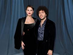 
      
      Selena Gomez, Benny Blanco celebrate their first Thanksgiving 
      
      