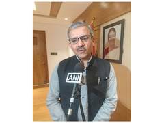 
      
      1,500 Kashi students to learn spoken Tamil
      
      