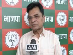 
      
      Kirit Somaiya claims 43 Bangladeshis arrested in Jalgaon
      
      