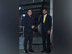 
      
      To strengthen strategic partnership: MEA welcomes Thai Minister
      
      