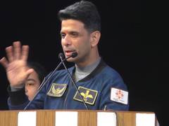 
      
      Hanuman Chalisa bahut madad karta hai: Group Capt Shubhanshu Shuk
      
      