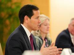 
      
      Rubio says Russia-Ukraine peace deal is still 'delicate'
      
      