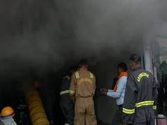 
      
      UP: Fire breaks out at garments shop in Gorakhpur’s Golghar
      
      