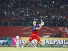
      
      IPL: Cameron Green among top names in Rs 2 cr base-price group
      
      
