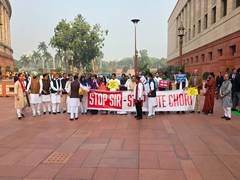 
      
      Parliament Winter Session: Opposition MPs stage protest over SIR
      
      