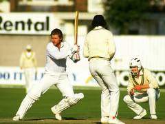 
      
      Ex-English batter Robin Smith dies at age of 62 
      
      