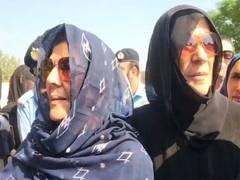 
      
      Pak: Imran Khan’s sister allowed jail visit amid PTI protests
      
      