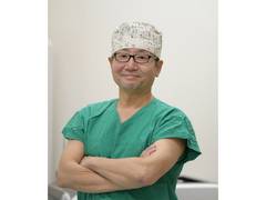 
      
      World-Leading Microsurgeon Professor J.P. Hong Joins MediThinQ
      
      