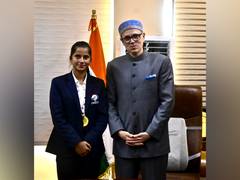 
      
      Abdullah felicitates Women’s T20 Blind WC winning member Anekha
      
      