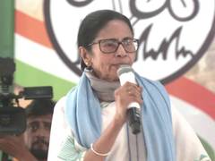 
      
      Mamata Banerjee trains guns on Centre over SIR
      
      