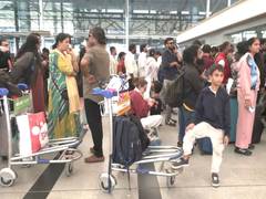 
      
      Singapore HC among stranded passengers amid IndiGo flight chaos
      
      