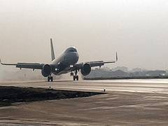 
      
      IndiGo flights departing from Delhi stand cancelled till midnight
      
      