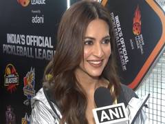 
      
      Kriti Kharbanda picks her 