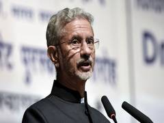
      
      Putin visit reimagined India-Russia ties: EAM
      
      