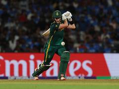 
      
      Niekerk's cameo, Tunnicliffe's fifty guide SA to win in 2nd T20I
      
      