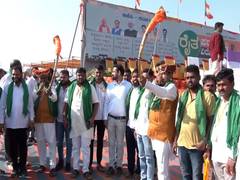 
      
      BJP MLAs protest against Karnataka govt in Suvarna Soudha
      
      