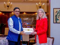 
      
      India–US hold talks to boost defence, tech and trade ties
      
      