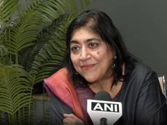 
      
      Gurinder Chadha on ‘Christmas Karma’,working with Priyanka Chopra
      
      
