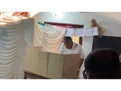 
      
      Kerala CM Pinarayi Vijayan casts vote
      
      