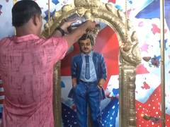 
      
      Rajinikanth fan holds special puja to mark superstar's birthday
      
      