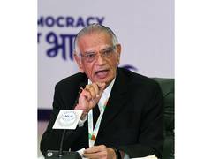 
      
      Leaders remember Congress veteran Shivraj Patil
      
      