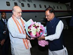 
      
      Chhattisgarh CM Sai welcomes Amit Shah
      
      