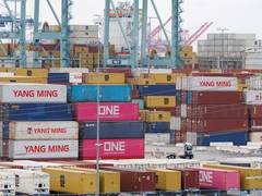 
      
      US raids cargo ship travelling from China to Iran
      
      